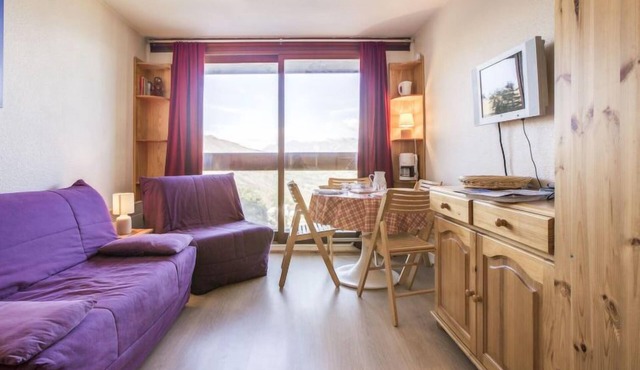 Soyouz Vanguard by Interhome