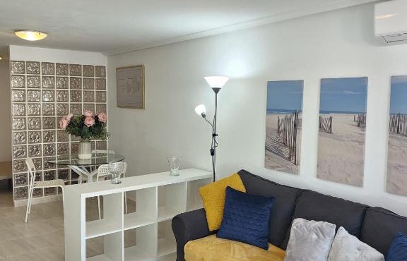 Сozy apartment near the sea