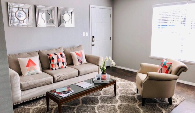 [SP 1145 - 3]OU-2 bed 2 bath apartment close to OU, and Norman Regional Hospital.