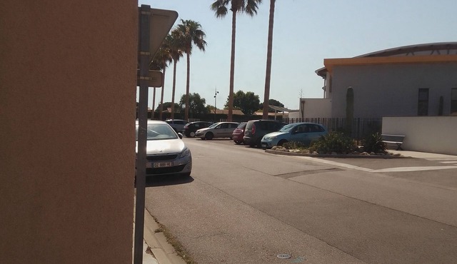 Spacious studio between sea and mountains