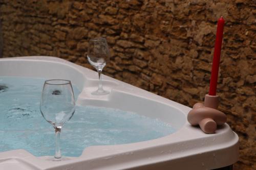 SPA, Élégance et Charme au Cœur des Vignes - Piscine&SPA Décoration Artisanale