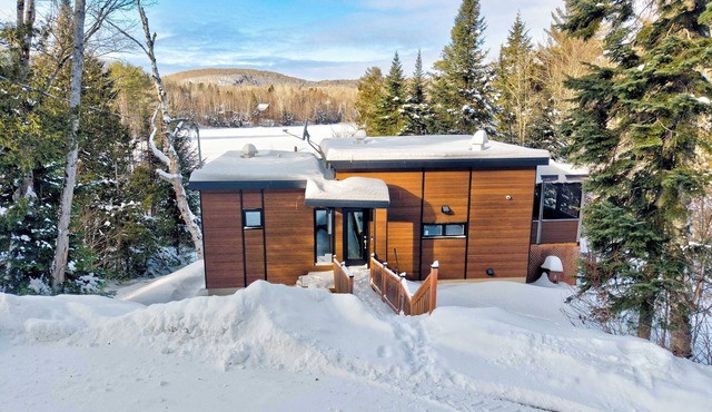 Spa & Lake Access | Cariboo
