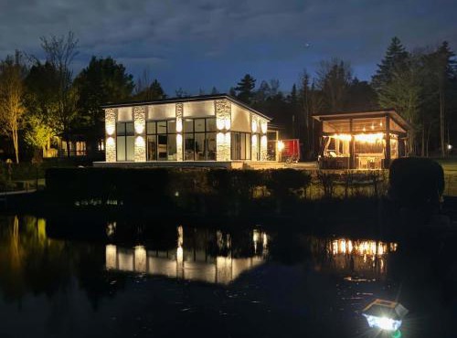 Spa & Comfort - Chalet KG Petit lac Lambton