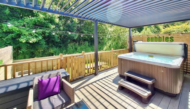 Spa Escape (Pet Garden & EV charger)