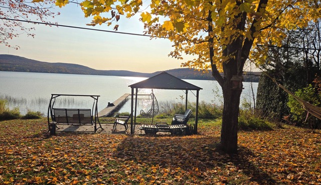 Spa & Lake ✨ Mountain view + starry sky | Chalet Bulles et cie