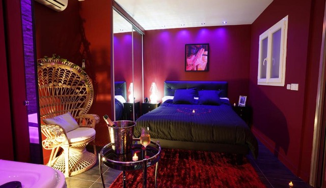 Spa privé et piscine chauffée à 8 km de Toulouse