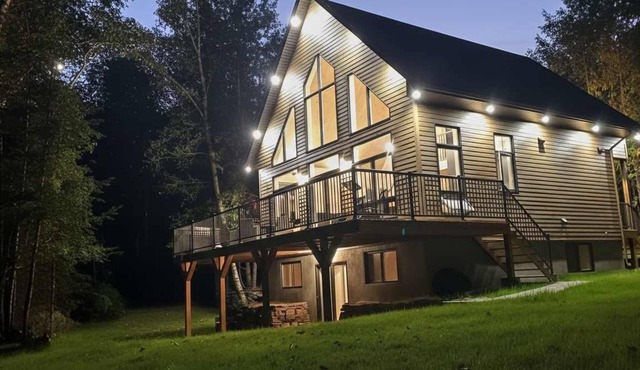Spa & Relaxation at Lake Cameron | BORD DE L'EAU