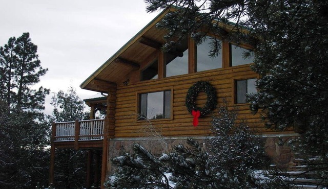 Spa style log cabin retreat on Sandia Mountain
