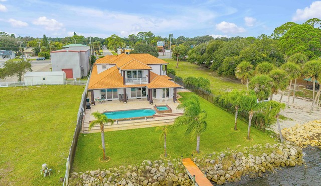 Space Coast Luxury Estate with Heated Infinity Pool, Hot Tub & Fitness Center