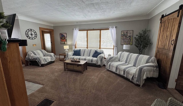 Space everyone can enjoy, 4 miles to downtown Grand Rapids!