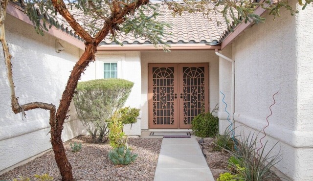 Space to Play in Centennial Hills Las Vegas! 5 bedroom SINGLE STORY on HALF ACRE