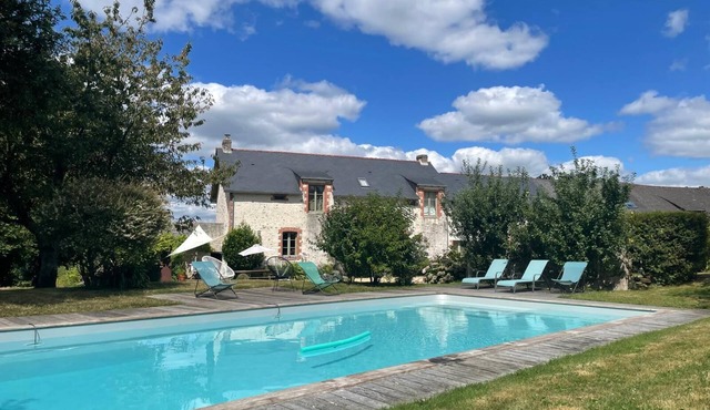 Spacieuse Maison de Campagne Avec Piscine Chauffée 10/12 Personnes