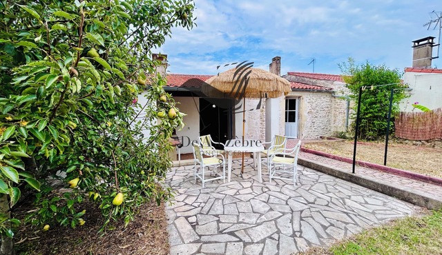 Spacieuse Maison Idéalement Située