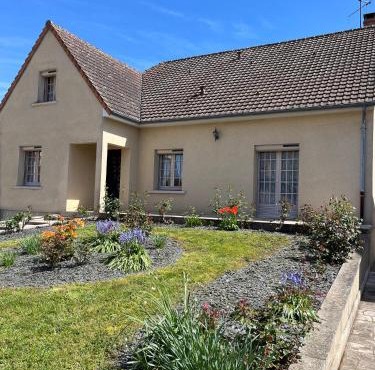 Spacieuse maison de village