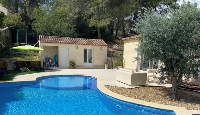 Spacieuse Villa Avec Piscine Proche Pic Saint Loup