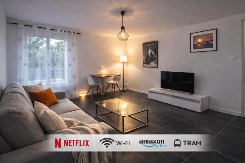 Spacieux 2 Pièces dans une résidence ,Place de Parking Privé Gratuit, Tram à 100m ,Centre à 6 min