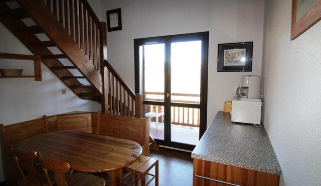 Spacieux 2 pièces mezzanine, 4 couchages, 400m des pistes - FR-1-297-55