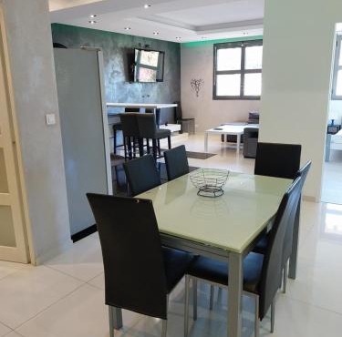 Spacieux appartement moderne