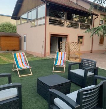Spacieux rez-de-jardin 90m2 avec terrasse