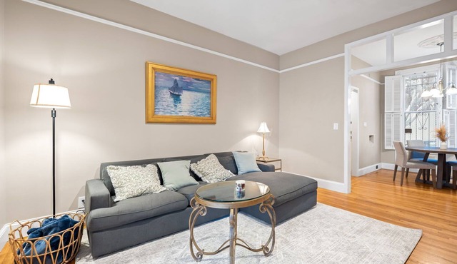 Spacious 1 Bedroom Apartment in Hayes Valley