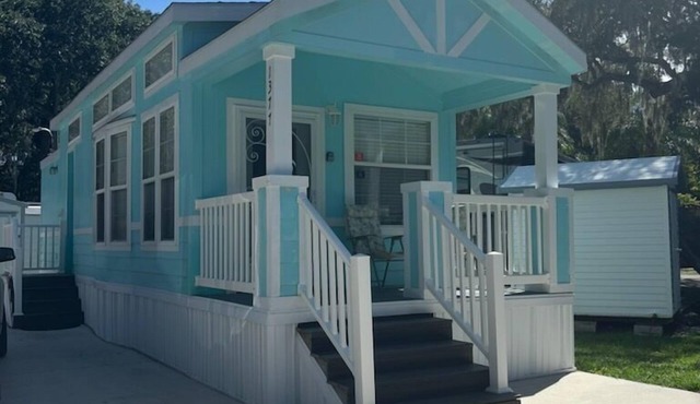 SPACIOUS 1 BEDROOM HOUSE IN DISNEY AREA 5 STAR RATED MILL CREEK RESORT 1377