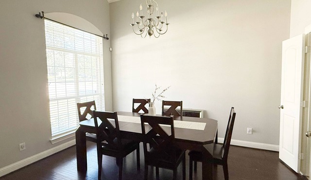 spacious 1-bedroom rental in a shared house