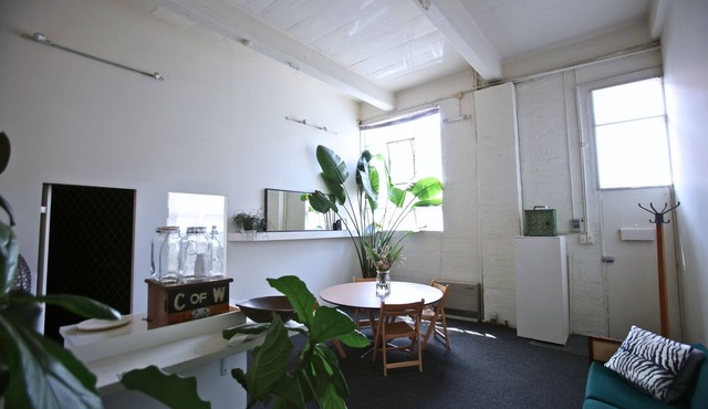 Spacious, 1 BR, Warehouse Conversion, Fitzroy