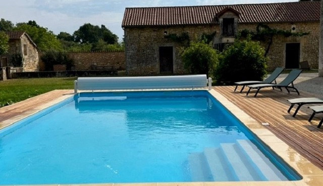 Spacious 19th-century house with private pool, AC, park, and modern amenities in Dordogne countryside