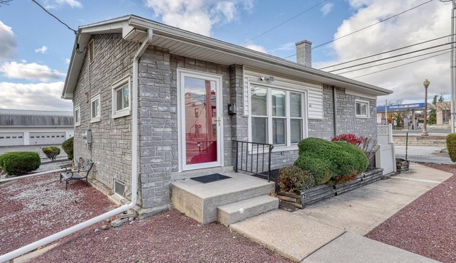 Spacious 1100 sq. ft Cottage (Family Favorite) 🍫