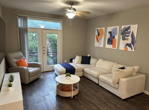 Spacious 1400sf 3bed 2bath Apartment