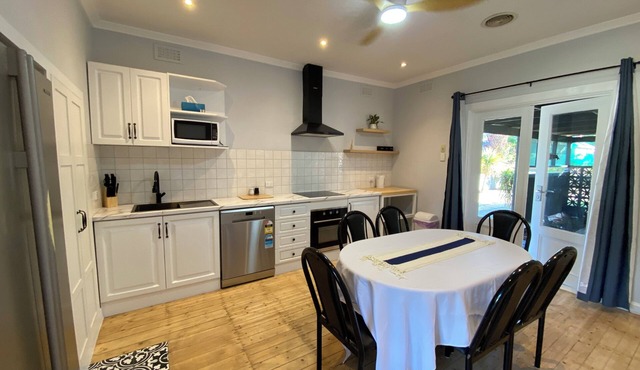 Spacious 1940s Bendigo Home Hamptons Heritage Reno