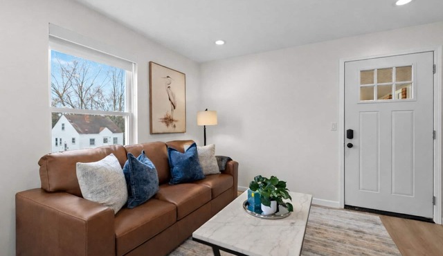 Spacious 1BR End Unit