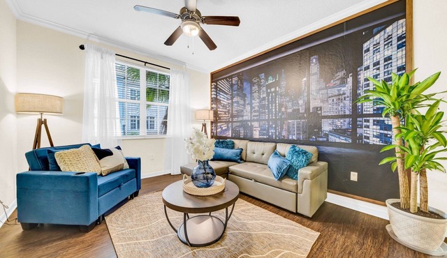 Spacious 2-Bed/2-Bath Tampa Apartment: Comfort Meets Convenience for Corporate Travelers
