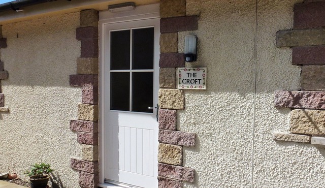 Spacious 2 bed cottage in rural location. Single storey, child friendly