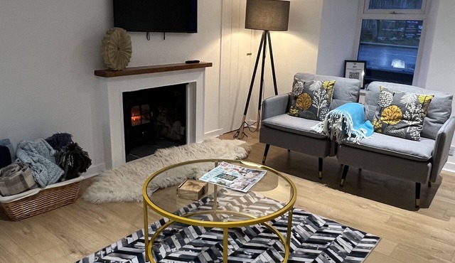 Spacious 2-Bed Fresh Renovation Millhouse Cottage in Crieff