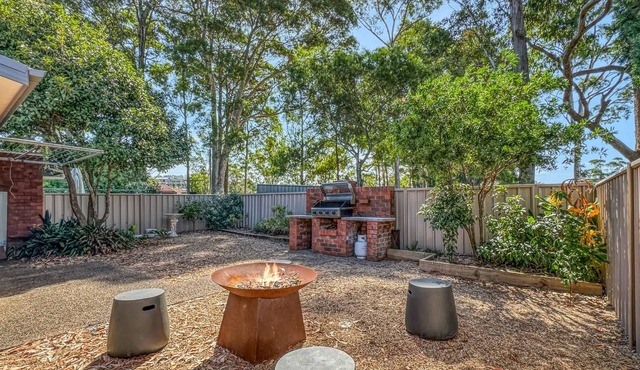 Spacious 2-Bed Townhouse with BBQ by the Beach