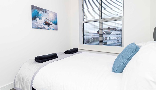 Spacious 2 Bedroom Apartment in Central Tonbridge