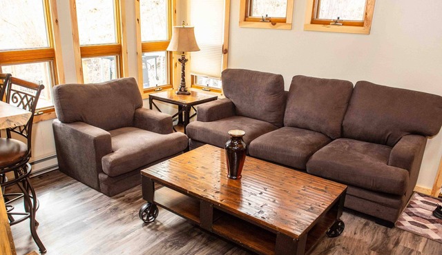 Spacious 2 bedroom apartment near Mt. Rushmore, Custer State Park, Crazy Horse