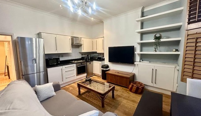 Spacious 2 bedroom apartment