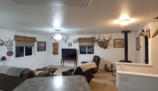 Spacious 2 Bedroom Guest house in the Country