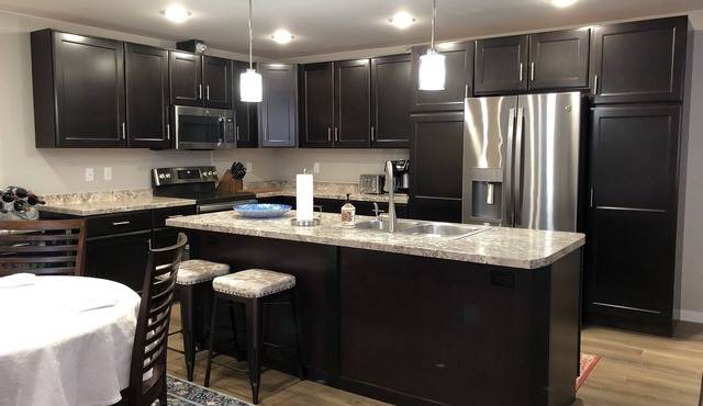 Spacious 2 Bedroom Private Entry Ground Floor Townhome