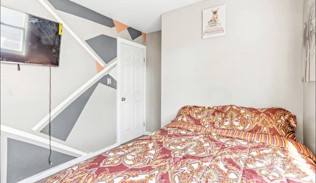 Spacious 2 Bedroom