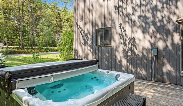 Spacious 2-story home w/ hot tub, screened-in porch, firepit, and BBQ