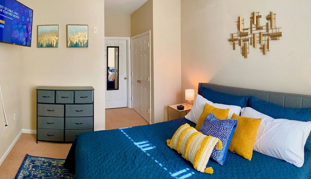 Spacious 2bd apt in South Huntsville, close to Redstone Arsenal & downtown!