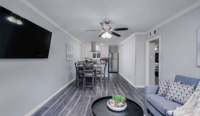 Spacious 2BR/1BA - KPMG 0.6mi - All-Inclusive - Dallas Medical District