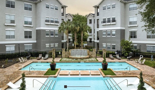 Spacious 2BR+2BA apartment in the hearth of Medical Center