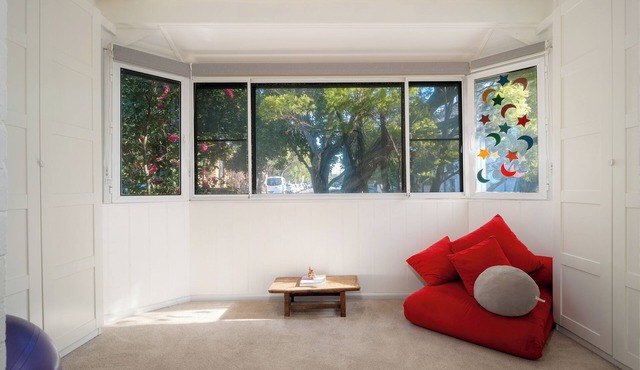 Spacious 2BR, 2BA Creative Haven Near Cafes, Music + Art