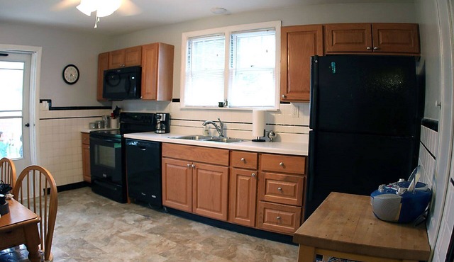 Spacious 2br apartment in Raritan - Fully furnished!