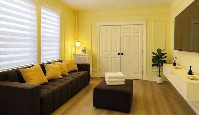 Spacious 2BR APT Multiple Fireworks Shows Just Mins Away!