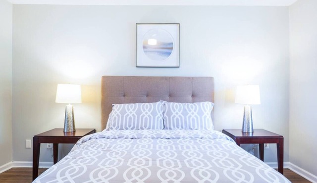 Spacious 2BR Ideal for Long-Term Business Stays